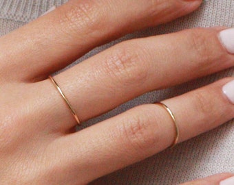 Round Band R2 • Band Ring, Delicate Ring, Midi, Simple Ring, 14k Gold Fill, Sterling Silver, Holiday Gift, Gift For Her