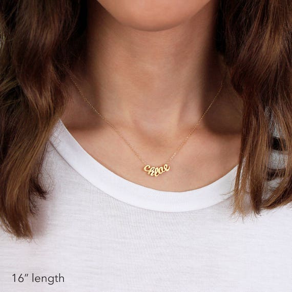 Mila Name Necklace N6 Cursive Lowercase 