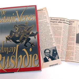 Salman Rushdie Book, The Satanic Verses, 1989 Hardcover