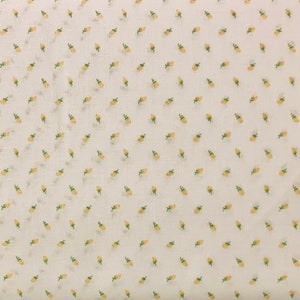 Dainty Yellow Floral Buds Cotton Print 45&quot; Foust BTY