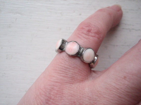 Vintage sterling silver coral ring, peach coral, … - image 3