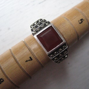 Vintage sterling silver carnelian ring, silver marcasite and carnelian ring, size 6.5 silver ring, .925 silver, square cut gemstone ring image 2