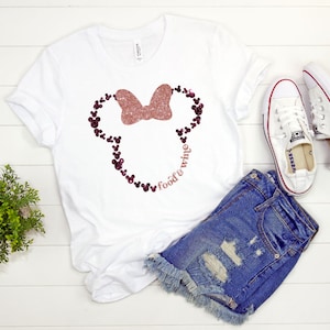 EPCOT Tee Shirt | EPCOT Food and Wine Tee Shirt | Disney Shirt | Epcot World Traveler Shirt Tee | I&#39;m Just Here For The Food & Wine Tee