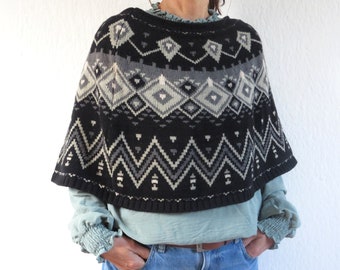 Vintage Poncho GUDRUN SJÖDEN black Granny Norway swedish ethnic boho hippie cape festival one size