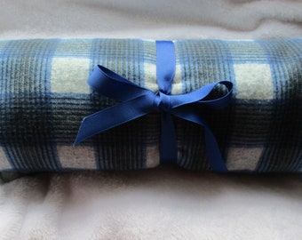 Blue plaid extra large travel blanket