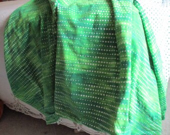 Extra large travel blanket