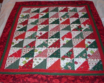 Christmas lap quilt