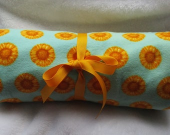 Extra large sunflower travel blanket