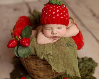 Modello per cappellino a maglia con fragole: accessorio per servizi fotografici di neonati, berretto lavorato a maglia per servizi fotografici per bambini, download digitale in PDF da Lily B's
