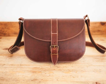 Leather messenger bag / Leather crossbody bag for women / Brown messenger bag / Cowhide leather shoulder bag / Leather satchel bag