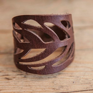 LACED leather BRACELET // Leaf Leather Bracelet image 3