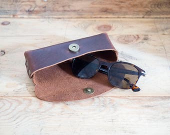 Vintage leather glasses case for men / Leather case for sunglasses / Mens Leather Eyeglass / Sunglass Case / Eyeglasses cases for men /