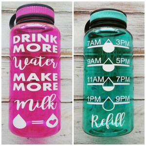 water bottle for breastfeeding mom