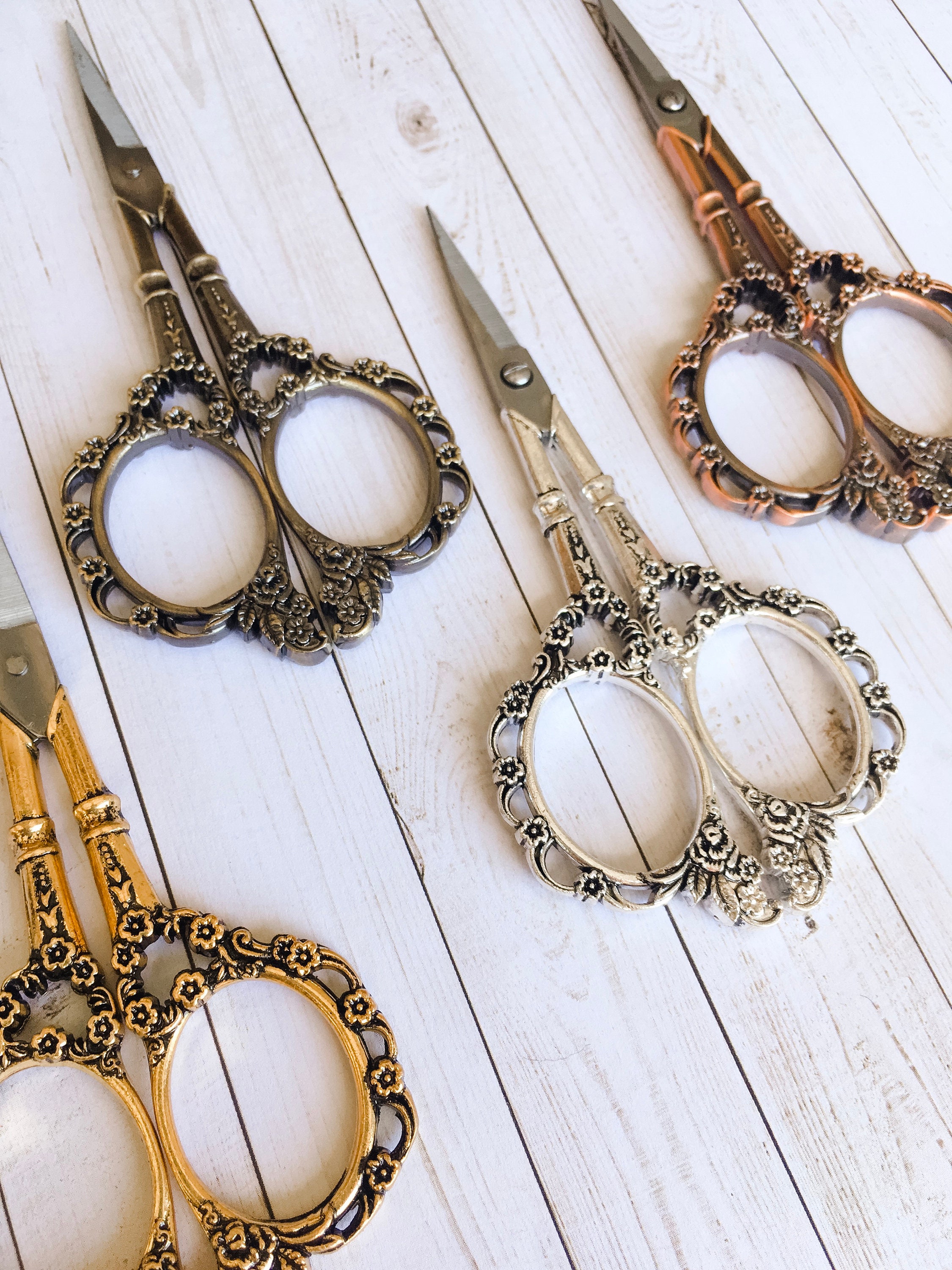 Vintage Antique Inspired Ornate Floral Yarn Scissors - Thread Scissor…