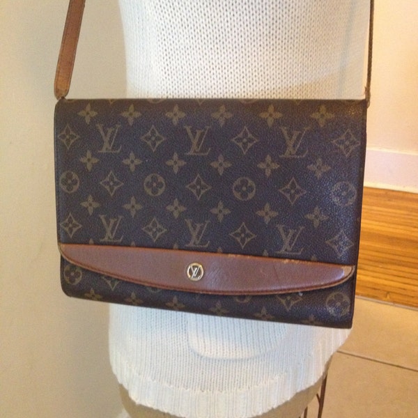 SALE! - LOUIS VUITTON Bordeaux Monogram P M Shoulder Bag And Clutch - Rare