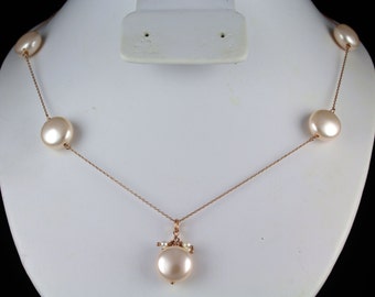 Swarovski Coin Pearls in a Delicate Rose Gold Cable Chain Necklace