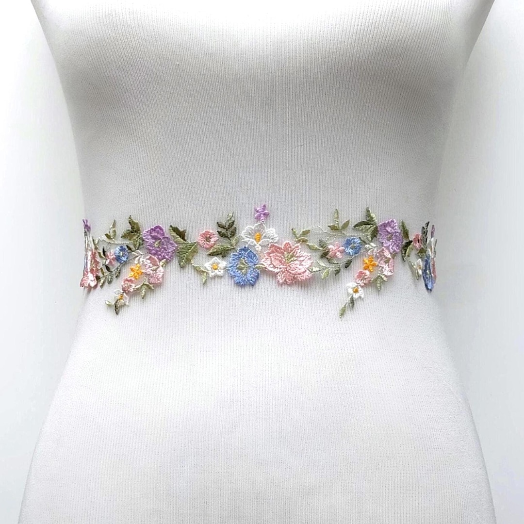 Flower Girl Dress Sash, Embroidered Flower Wedding Belt, Wildflower ...