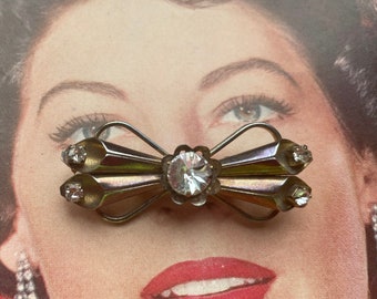 1950s rivoli rhinestone gold bow brooch