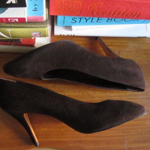 vintage Yves Saint Laurent pumps 80's 90's high fashion minimalist image 1