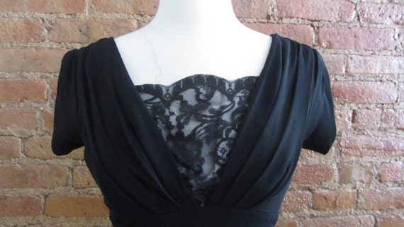 1950s Lace illusion black cocktail dress | 50's g… - image 5