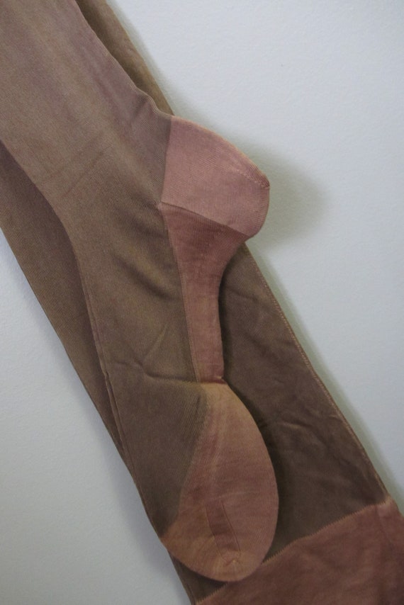 1930s NOS brown silk stockings | antique 30's fla… - image 10