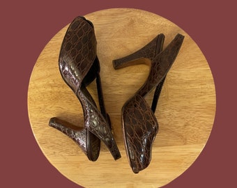 1940s brown peep toe high heels | 40's 50's mid century glamour