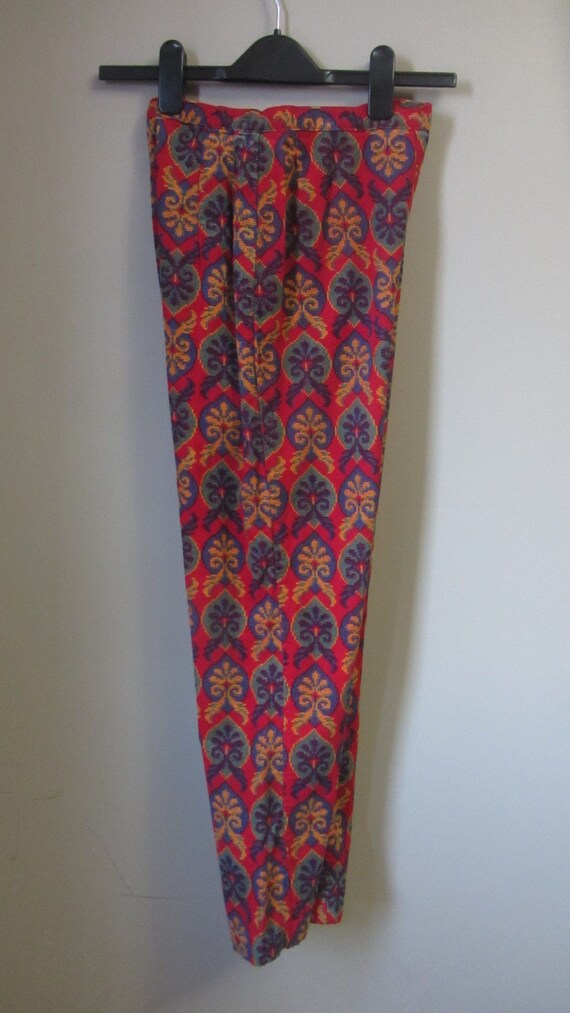 1960s Red Paisley Corduroy slim cigarette pants - image 2