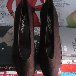 vintage Yves Saint Laurent pumps 80's 90's high fashion minimalist image 4