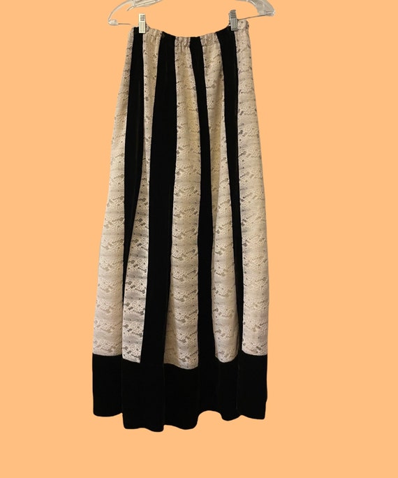 1970s velvet & lace maxi skirt | 70's boho hippie - image 7