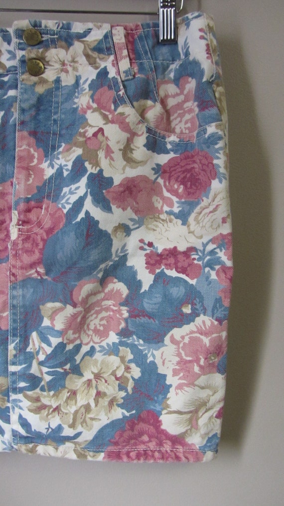 vintage floral denim skirt | 90s mini skirt - image 3