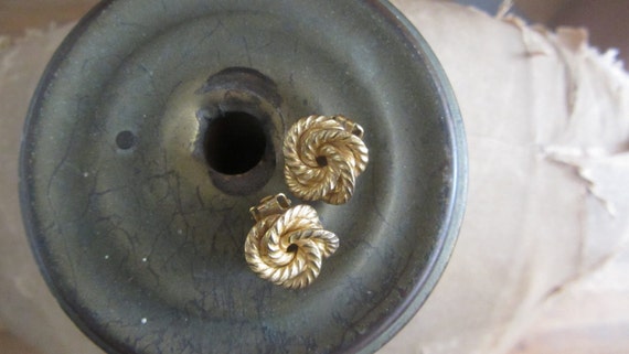 1950s Miriam Haskell gold twisted rope earrings