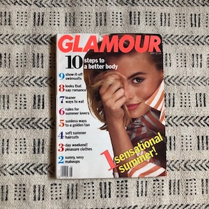 Vintage Glamour Magazine : May 1990, Cover Model Niki Taylor