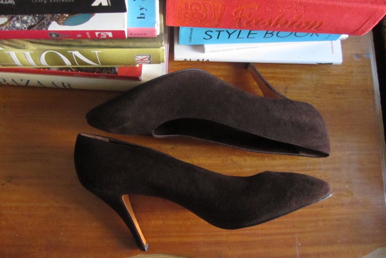 vintage Yves Saint Laurent pumps 80's 90's high fashion minimalist image 1