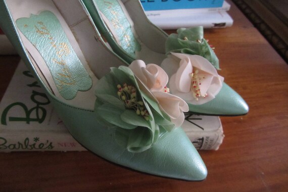 1960s mint green stiletto heels | 50's 60's Mid C… - image 7