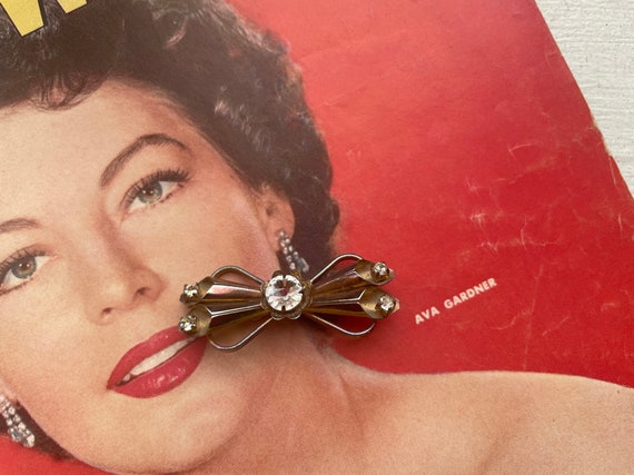 1950s rivoli rhinestone gold bow brooch - image 4