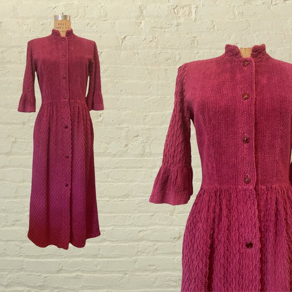 1970s raspberry pink chenille duster  | 60's 70's… - image 1