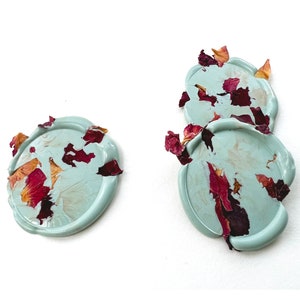 Pétales de rose dans de la cire de sauge | Lot de 10 cachets de cire floraux pressés, cachets de cire autoadhésifs, cachets de cire fleurs, cachet de cire fleurs séchées pressées