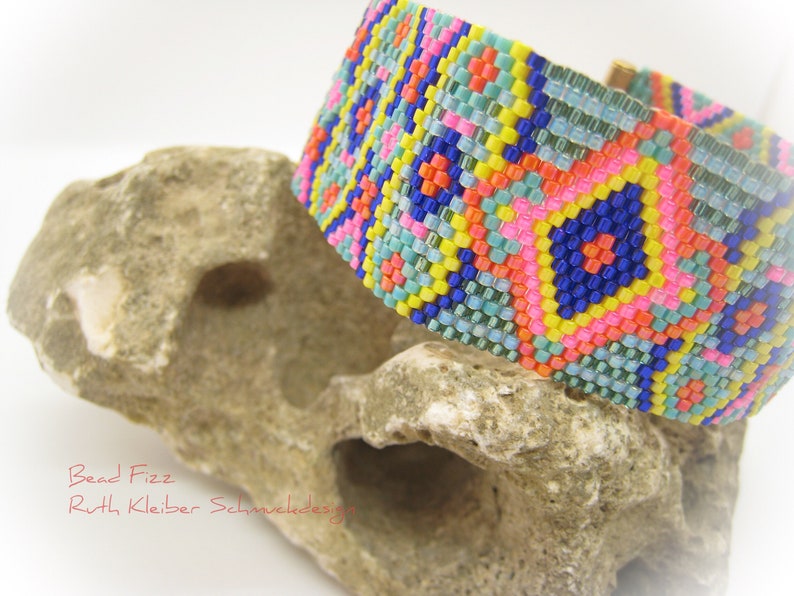 70 Stück Glasperlen-Armbänder Set – Bunt, Elastisch, Handgefertigt, Ca. 5,2 Cm Durchmesser