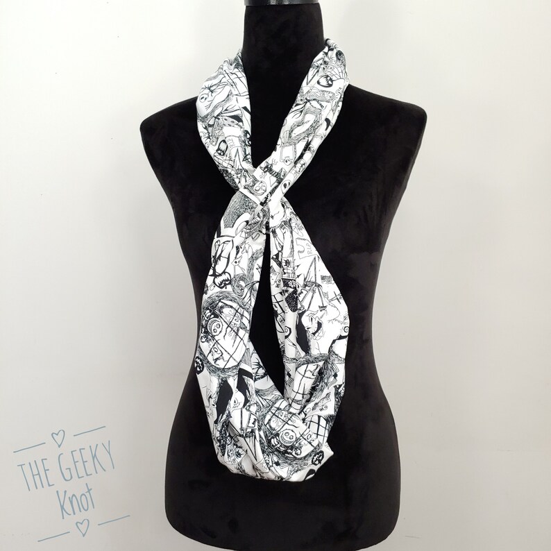 Spooky infinity scarf image 3