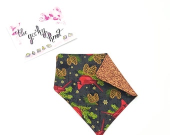 Cardinals and pine bandana small size