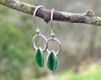 ECO silver green leaf earrings. Green enamel earrings. Nature earrings, Leaf earrings, Eco silver earrings, enamel earrings, Drop earrings