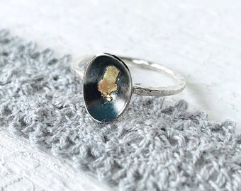 Silver patina petal with 9ct gold splash ring, ECO sterling silver with 9ct gold ring, Contemporary rustic ring, Size L sterling silver ring