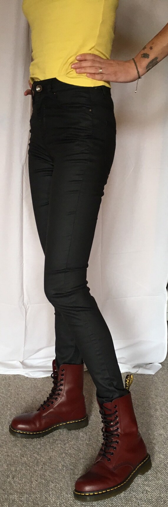 Cigarette leg coated pants. 27/34