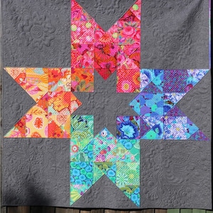 In 2 Stars, In-2-Stars, a Modern Quilt Pattern by Carolyn Murfitt of Free Bird Quilting Designs