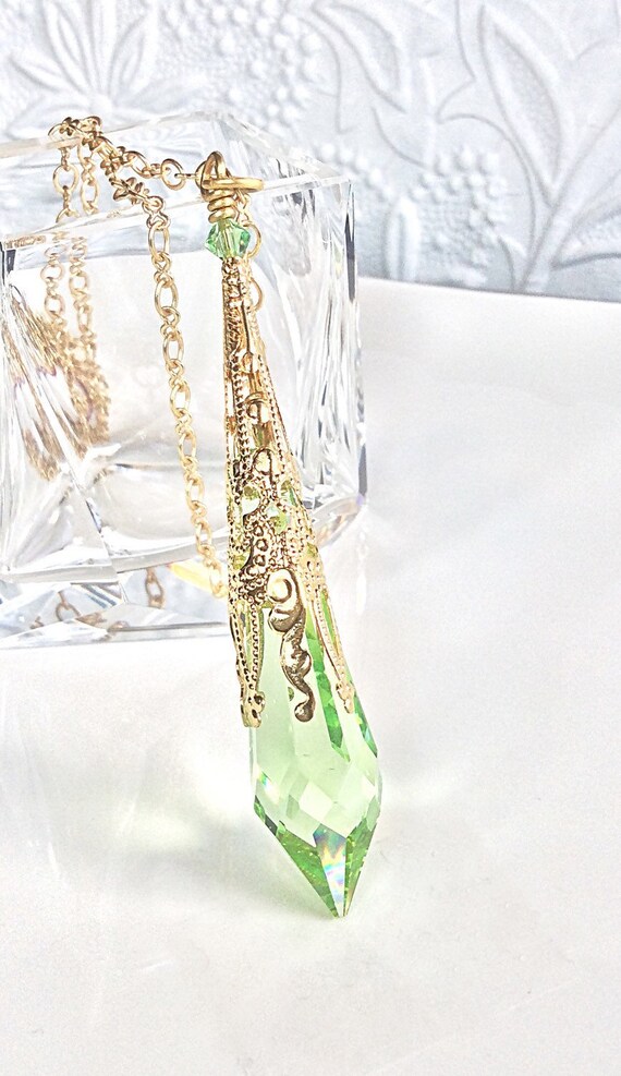 Swarovski Crystal Pendant Necklace, Peridot Crystal Pendulum Pendant, Magic Pendulum, Wiccan, Pagan, August Birthstone, Peridot Necklace