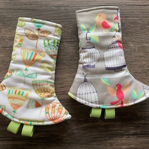 Chupetes de esquina reversibles listos para enviar para Tula Happy Baby Ergo y Lillebaby, estampado reversible de pájaros y flores, chupapads Artipoppe