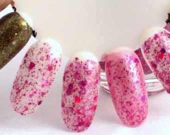 Majestic Magenta Glitter Nagellack Fuchsia Hot Pink holographic 5 free nail polish handmade Indie Nail polish vegan cruelty free nail polish