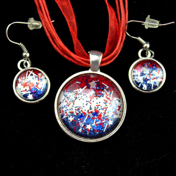 Washi Star Necklace 4th of July Craft - Fantastic Fun & Learning