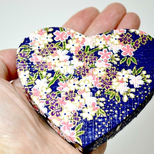 Heart-shaped Japanese Washi Paper Magnet