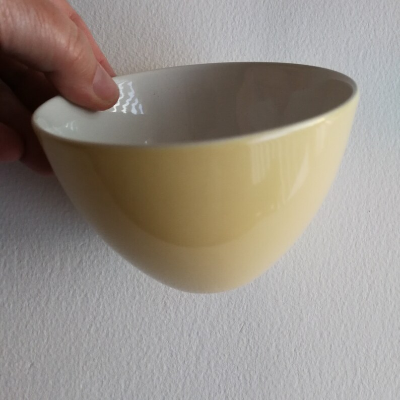 Vintage discontinued Poole pottery yellow coloured white lined great shape